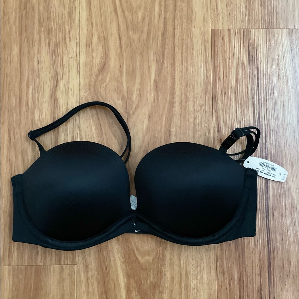 Victoria’s Secret black very sexy push-up strapless bra 32C NWT